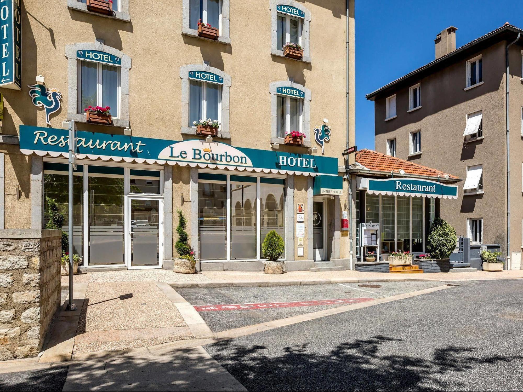 Hotel Logis Le Bourbon Yssingeaux Екстериор снимка